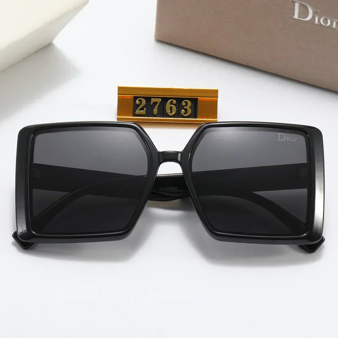 4 Colors Simple Letter Polarized Sunglasses
