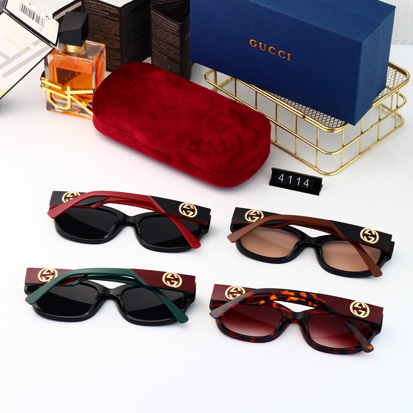 4 colors trendy hot sunglasses 4114
