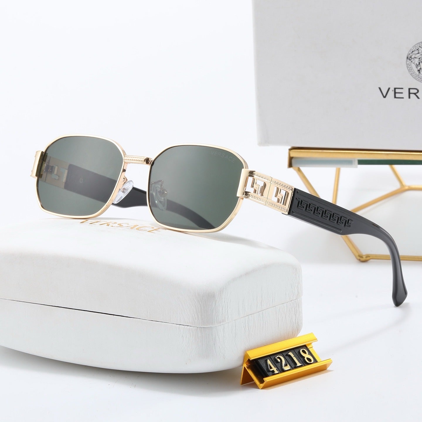 4 colors personalized trendy polarized sunglasses 4218