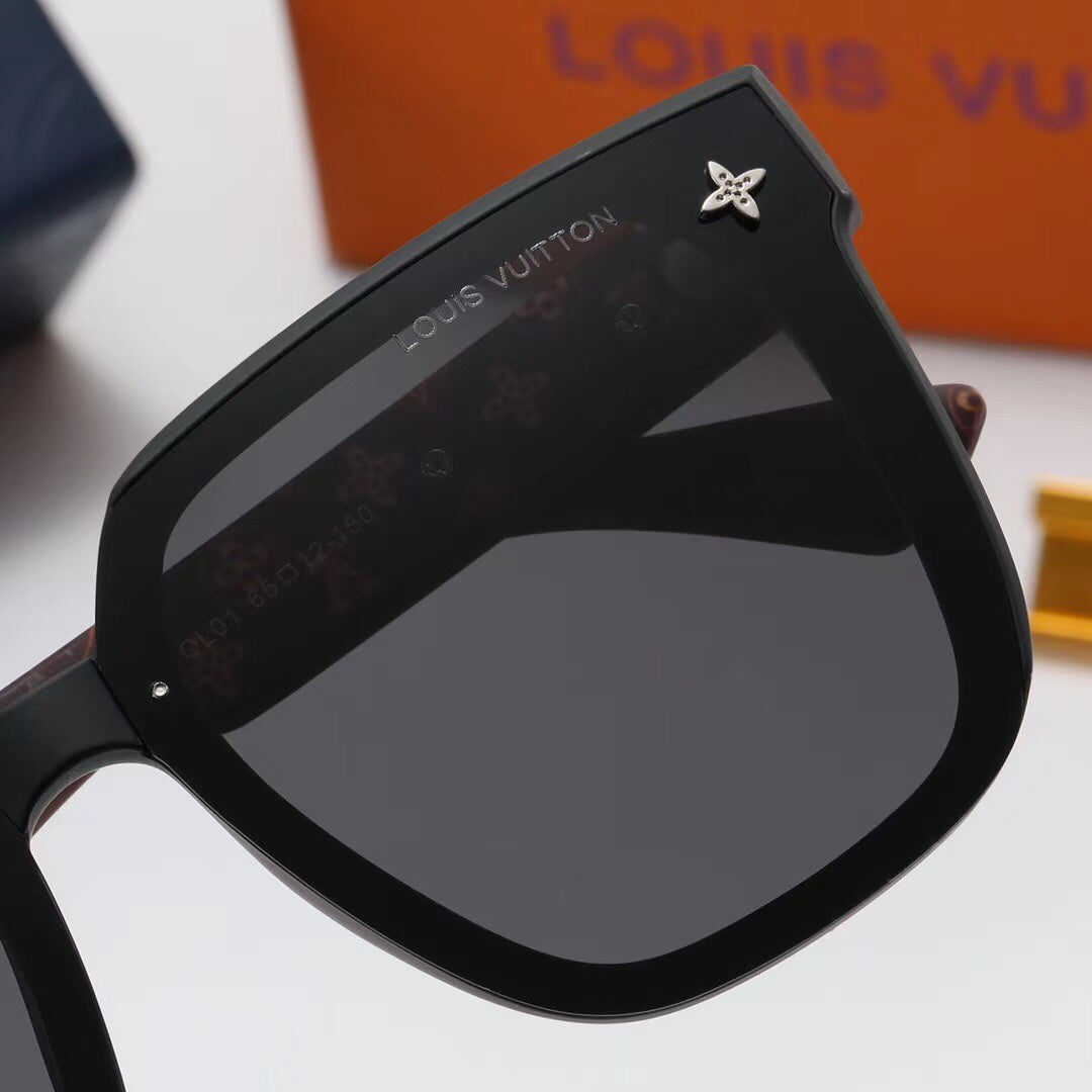 4 Colors Fashion Sunglasses  3420
