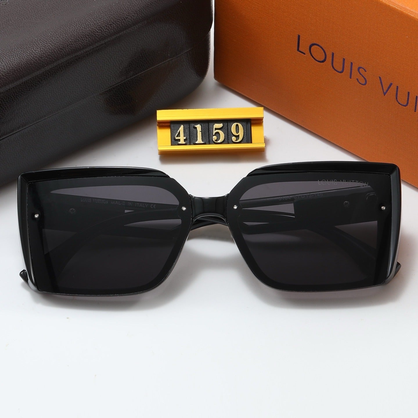 4 colors of fashionable and popular sunglasses  4159